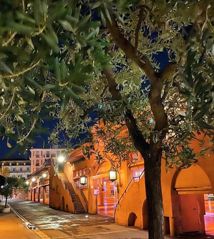 Appartamento À deux pas du Palais des Festivals , deux pièces dans le bas du quartier historique du Suquet à Cannes Esterno foto